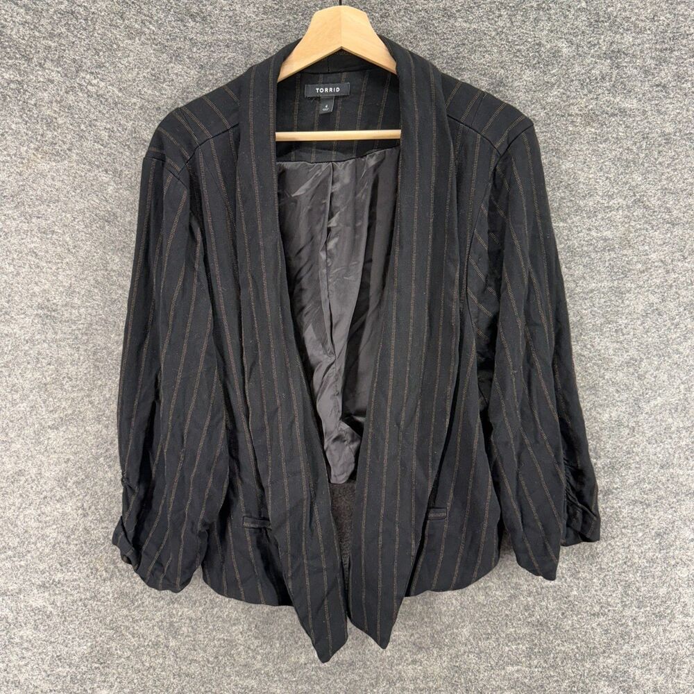 Torrid Blazer Women 4 Black Striped Collared Open Front Long Sleeve Lined Rayon